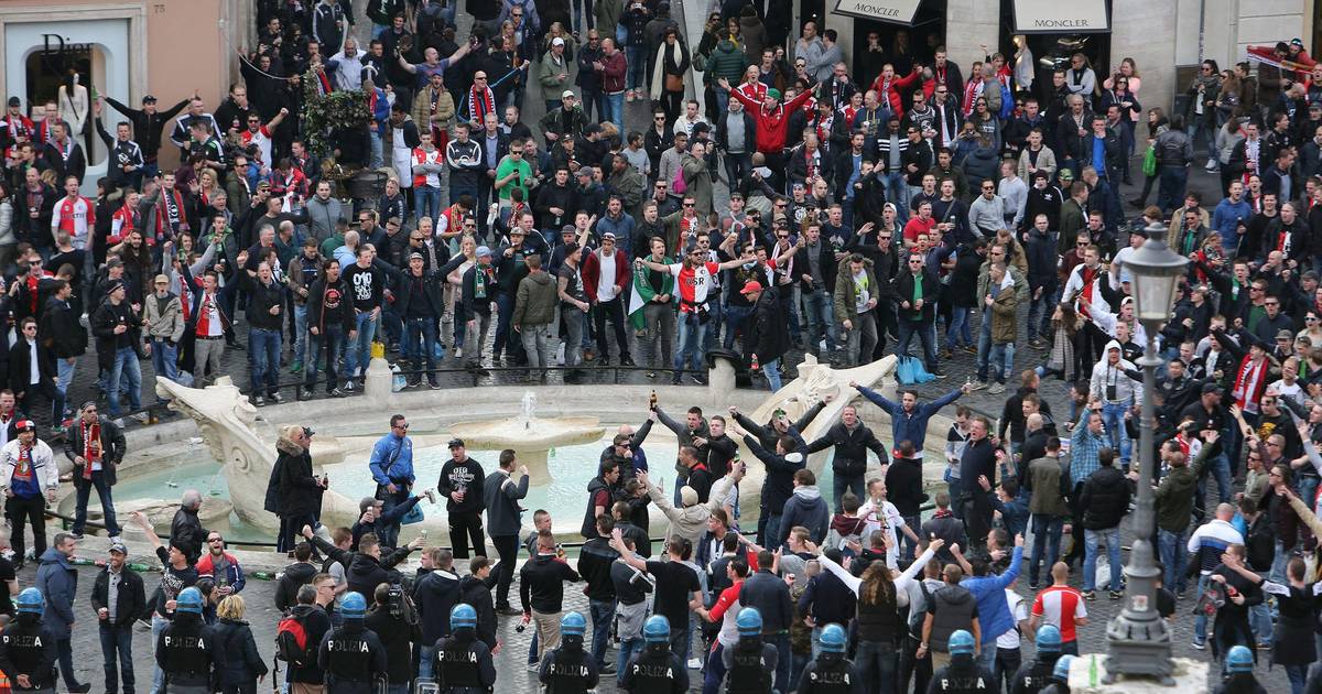 “I tifosi del Feyenoord non sono certo i benvenuti a Roma: il ministero vieta la vendita dei biglietti ai tifosi ospiti” |  Calcio olandese