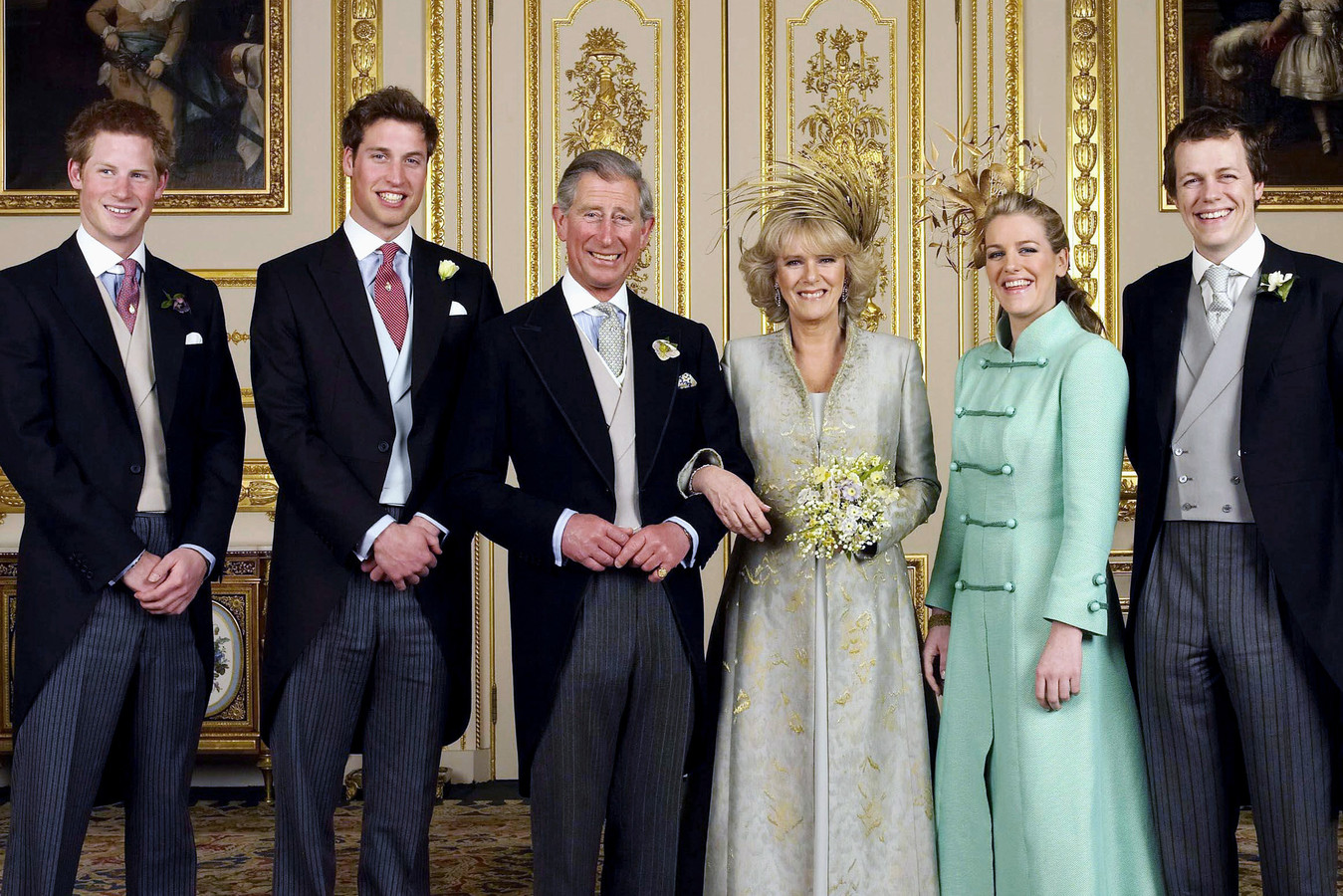 Zoon van koningin Camilla reageert voor het eerst: “Mijn moeder is niet ...