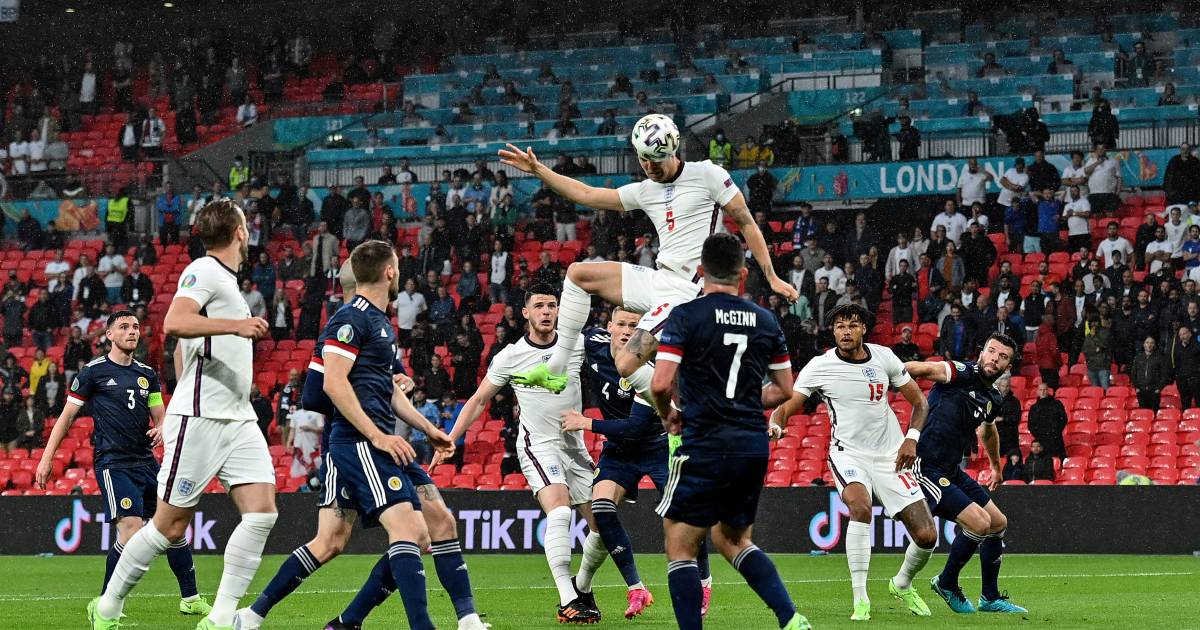 LIVE | Paal staat voorsprong Engeland in de weg na kopbal ...