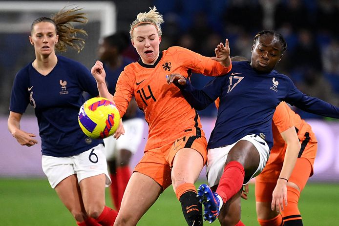 Jackie Groenen in actie.