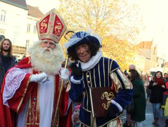 Sinterklaas deed een triomfantelijke en massaal bijgewoonde intrede in Ronse, waar geen stoute kinderen zijn!