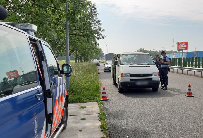 Grenscontrole op de A12 bij Beek, archieffoto ter illustratie.