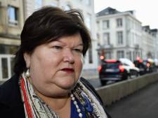 EN DIRECT: 15 millions de masques en route vers la Belgique