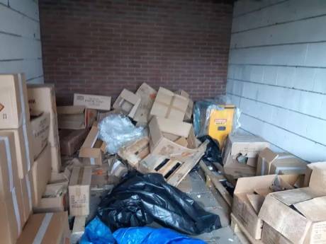 Enschedese huurder van garagebox waar 500 kilo illegaal vuurwerk lag opgeslagen gaat vrijuit
