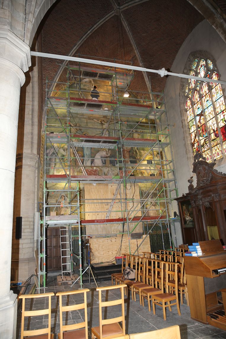 Renovatie Van Toren Sint Pieterskerk Sint Pieters Leeuw In De Buurt Hln
