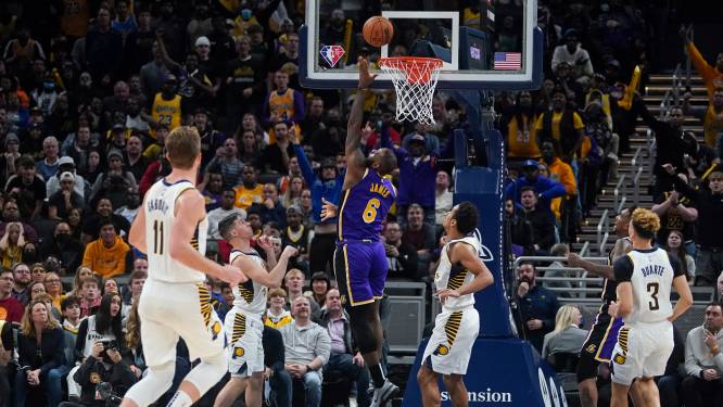 LeBron James vervult bij terugkeer na eerste schorsing ooit direct een hoofdrol voor Los Angeles Lakers
