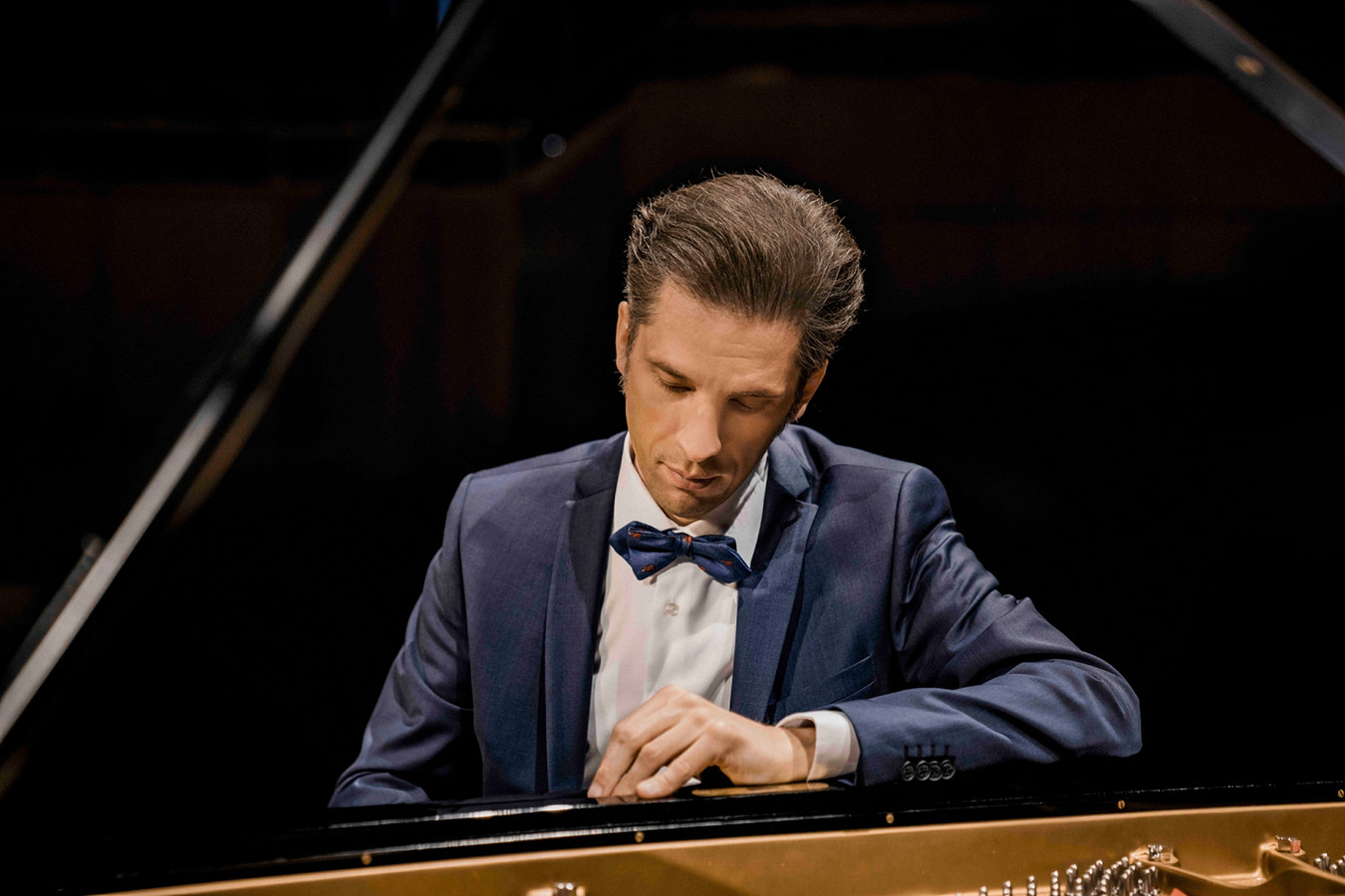 De Duitse pianovirtuoos Severin von Eckardstein komt dit weekend naar Middelburg.