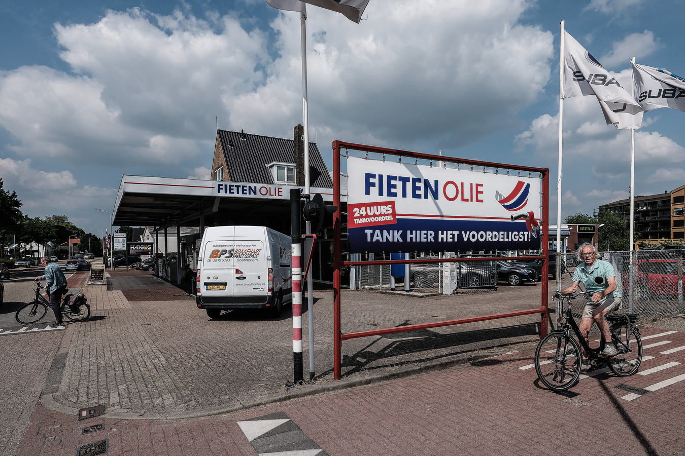 Lang leve De Zumpe, Kapperskolk en het fenomeen petitie Foto