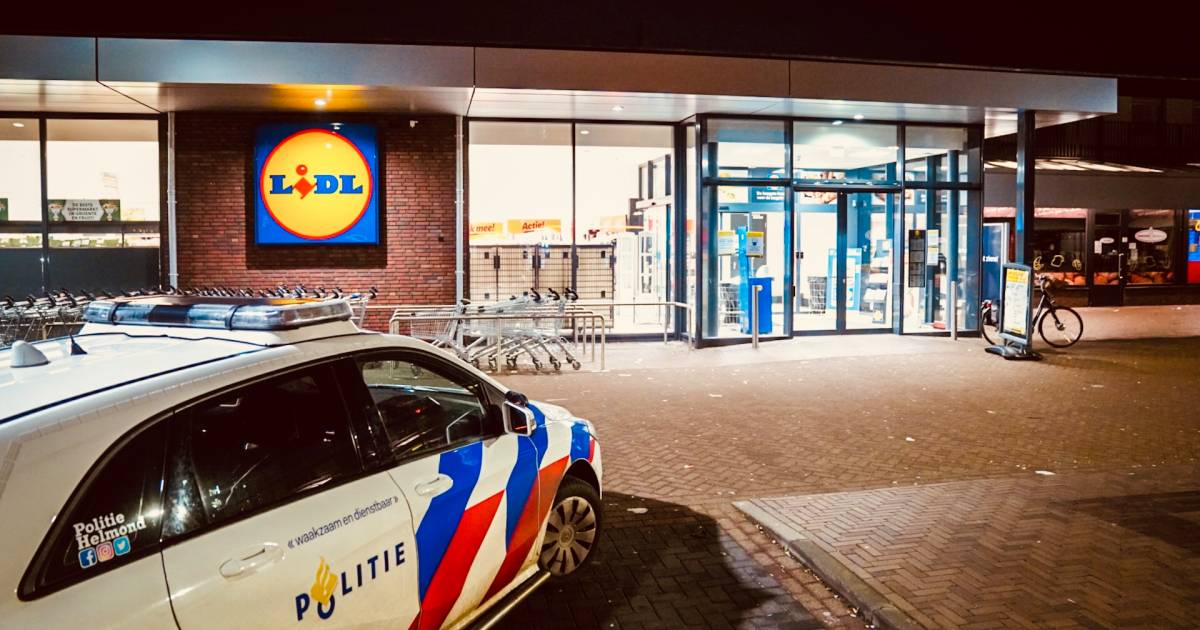 Gewapende overval op supermarkt Lidl in Helmond, dader nog steeds op vrije voeten.