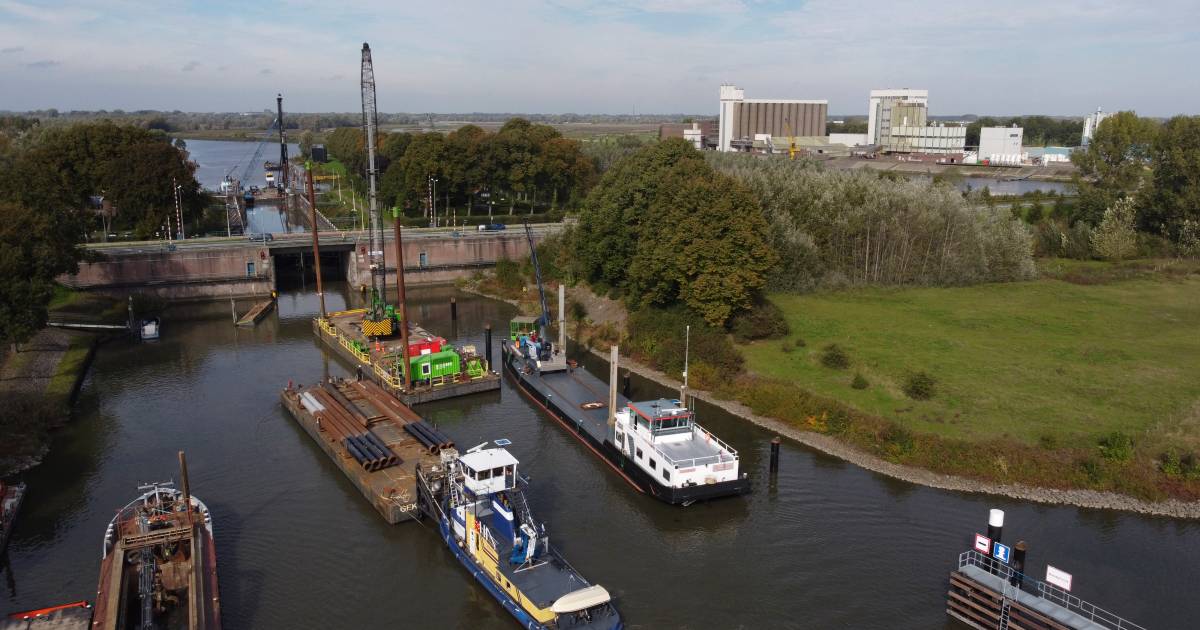 Groot onderhoud aan Wilhelminasluis dwingt schippers om goed te plannen - BD.nl