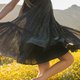 Zwarte kleding dragen met warm weer: is dat nu wel of niet verstandig?