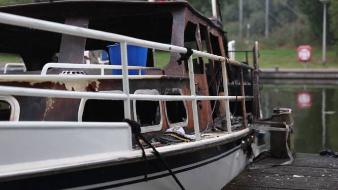 Twee mannen rennen voor hun leven na gasexplosie op boot in Gramsbergen: ‘Ze waren er ernstig aan toe’