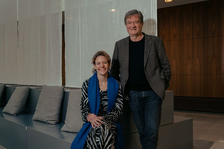 Lise Conix en Wouter Torfs. ‘Door open met onze mensen te communiceren, hopen we zoveel mogelijk onrust weg te nemen’, zegt Conix. Beeld Damon De Backer