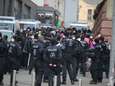 Veertien politieagenten gewond bij coronaprotest in Duitsland