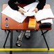 Topambtenaar onderwijs: geef leerling geen diploma bij een onvoldoende voor Nederlands