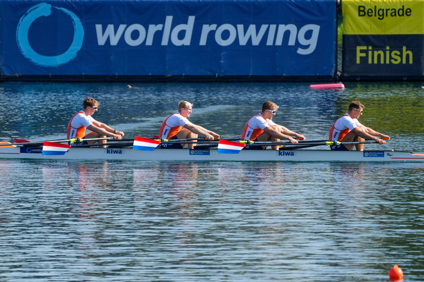 Nederland bezig aan succesvolste WK roeien ooit drie keer goud in olympische klassen, zilver