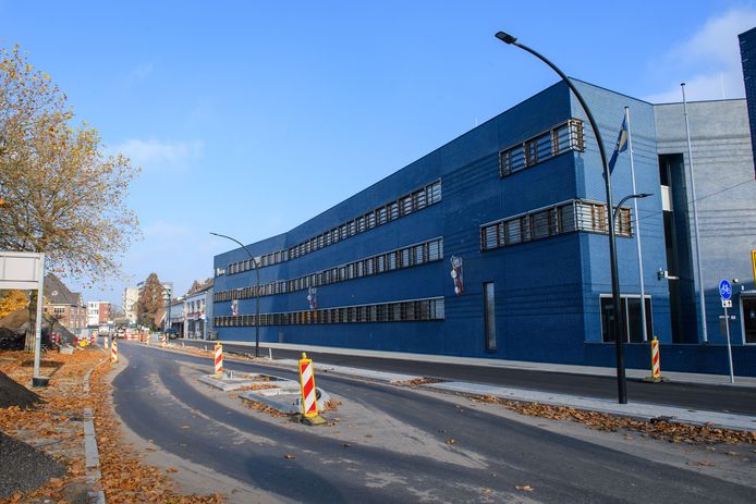 De centrumring is weer open. De werkzaamheden aan de Marskant (vanaf het politiebureau) en de Deldenerstraat (tot aan de Langestraat) zijn vrijdag afgerond.