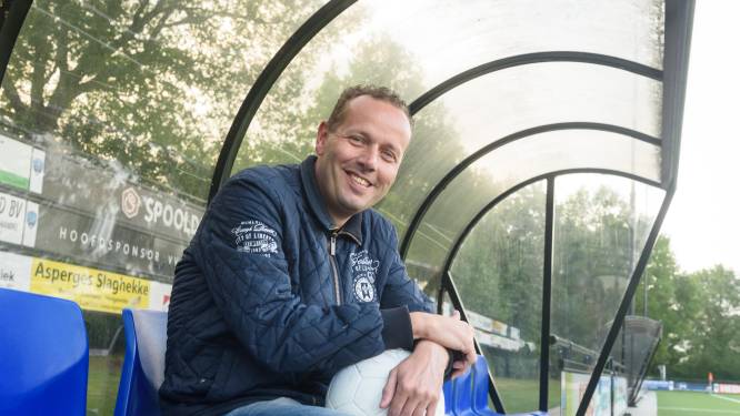 Trainer Nijweide langer bij Vogido