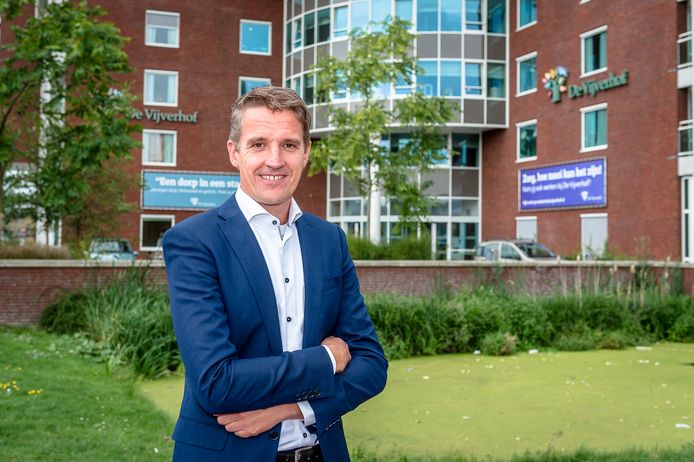 Sander van IJsseldijk heeft veel zin in zijn nieuwe functie als directeur van De Vijverhof.