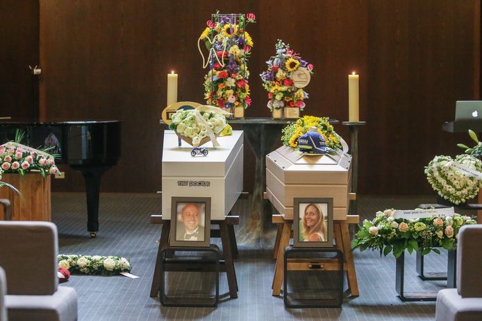 Vrienden en familie namen vandaag afscheid van Francky en Tatianna in het crematorium van Lochristie.