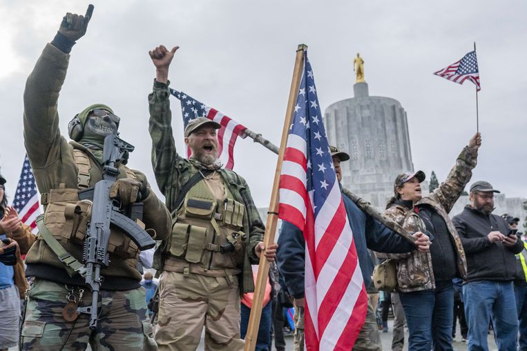 Trump-aanhangers in Salem, Oregon, waar ook zondag een demonstratie is gepland. Beeld AFP