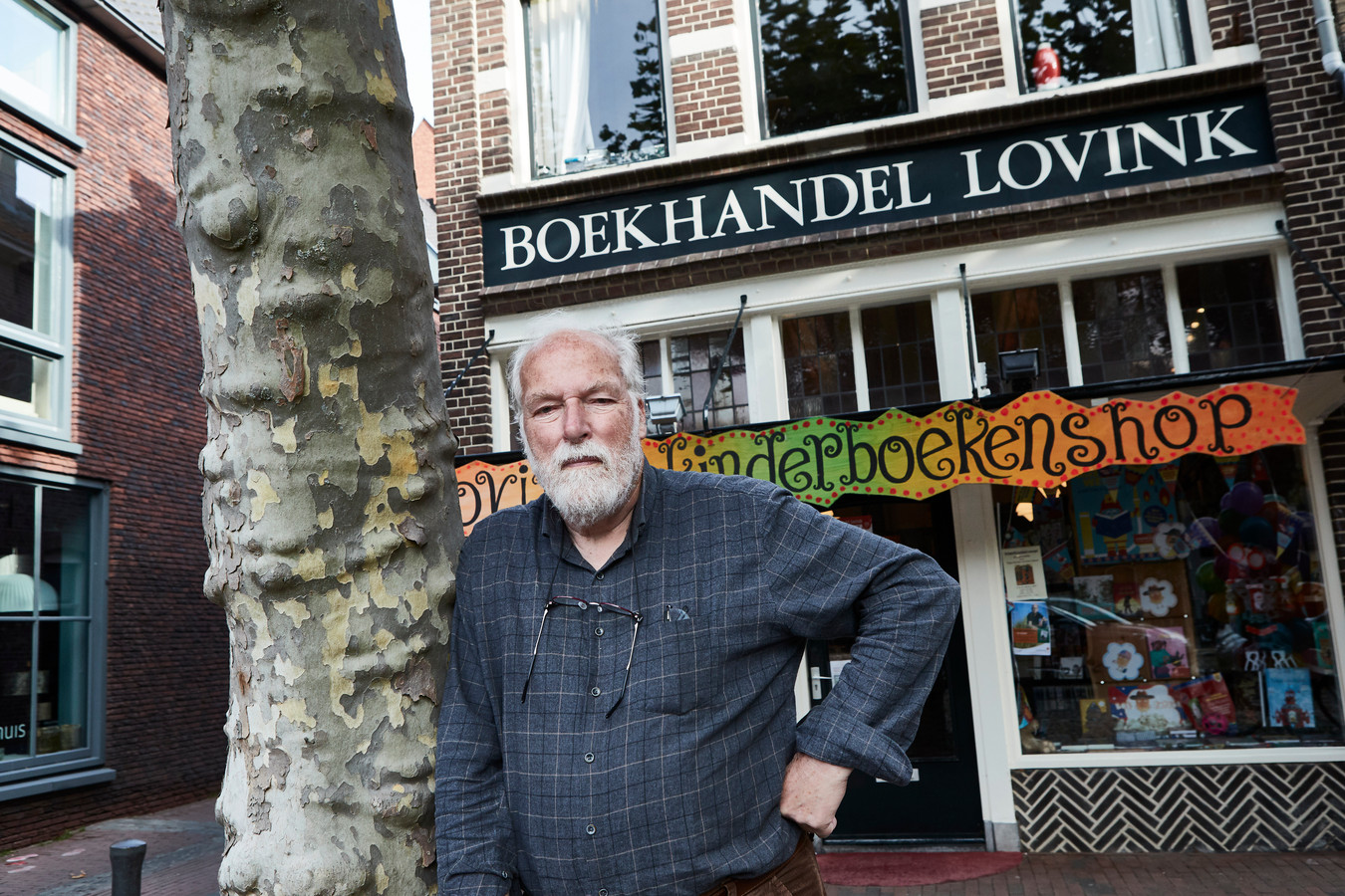 Boeije Jansen bestierde lange tijd de winkel en woont er nog altijd boven.