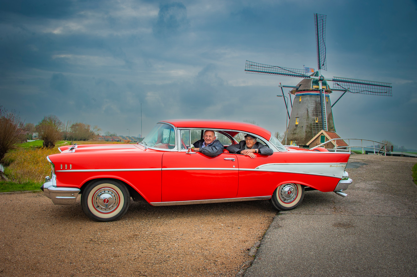 Mart gaat terug naar de sixties in zijn ‘tijdmachine’ een roodwitte