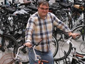 Minerva Cycling failliet verklaard, twee jaar na dood van bezieler Filip Carpentier: 14 mensen verliezen baan