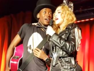 Fans Madonna twijfelen: heeft de Queen of Pop (60) bilimplantaten?