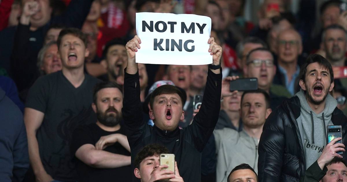 Perché ‘God Save the King’ è stato ampiamente fischiato dai tifosi del Liverpool |  calcio straniero