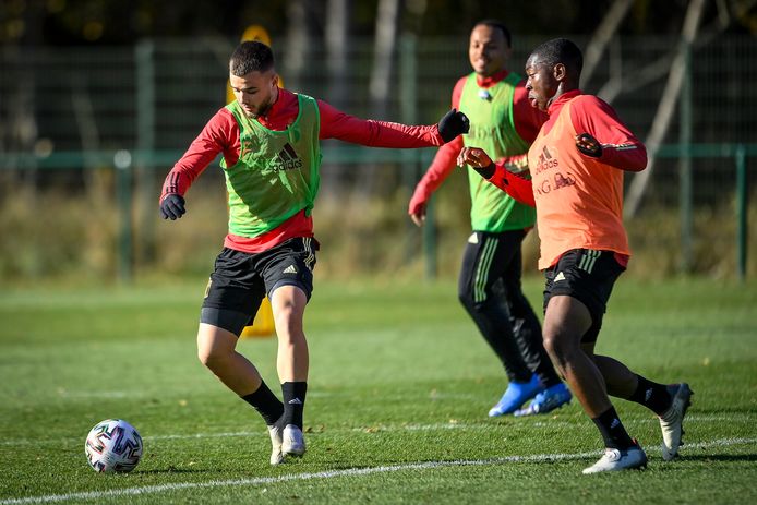 Nicolas Raskin in duel met Marco Kana.