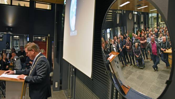 Affaire ontslag burgemeester Huisman: 'Wachtgeld afschaffen gaat te ver'