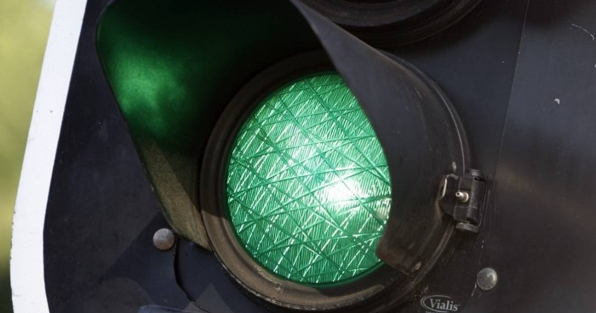 Wijkagent boos na bijzondere ‘diefstal' naast nieuw viaduct bij Lemelerveld.