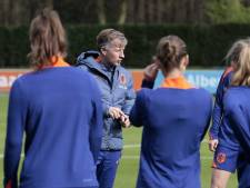 Gehavende Oranje Leeuwinnen starten jacht op EK-ticket: ‘Van iedereen winnen? Dat ligt even anders’