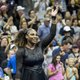 ‘De grootste entree allertijden’: Serena Williams betreedt stadion gehuld in diamanten