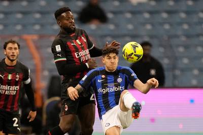 Football Talk. Inter wint overtuigend van Milan in Supercoppa, Origi en De Ketelaere vallen halfuur in