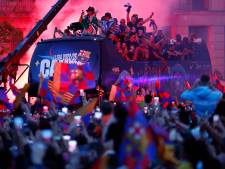 
“La Liga est à nous”: Barcelone noire de monde pour fêter les titres de champions