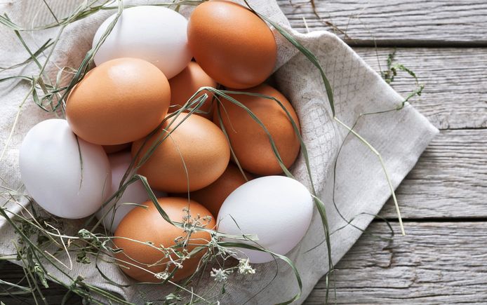 Witte en bruine eieren: welke zijn gezonder?