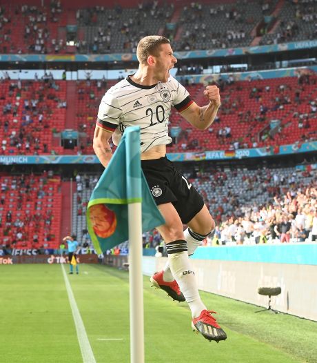 Duitsland sloopt Portugal in weergaloos EK-duel in München, glansrol voor Robin Gosens