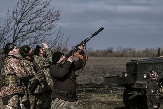 In het zuiden van Oekraïne gaan de hevige gevechten verder.