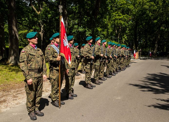 Polen maken zich zorgen over de veiligheid van hun land door het conflict in buurland Oekraïne.