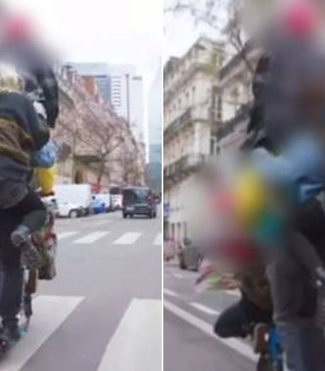 À cinq sur une trottinette électrique dans le centre de Bruxelles