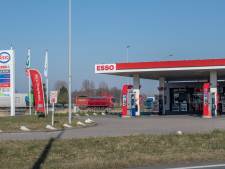 Geld besparen door pas te tanken op 1 april (en dat is geen grap), tankstations verwachten extra drukte