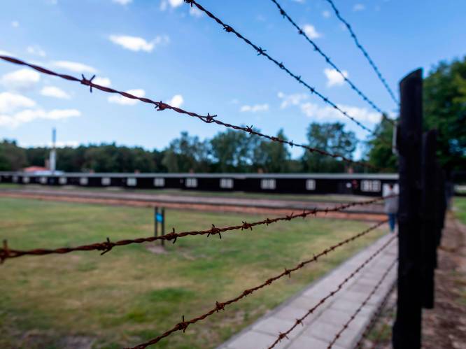 Ex-secretaresse in concentratiekamp (96) opgepakt nadat ze op de vlucht sloeg vlak voor proces