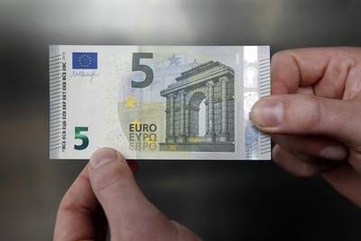 Duitse overheid stuurt 180.000 brieven met 5 euro cash voor deelname aan gezondheidsstudie
