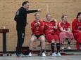 Net als onder meer keepster Claudia ter Wal neemt coach Arjan Averink na dit seizoen afscheid van Kwiek (foto: archief).