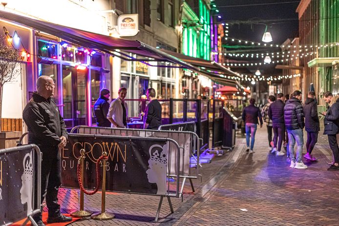 De horeca hoopt met de training vervelende situatie met klanten snel onder controle te krijgen.