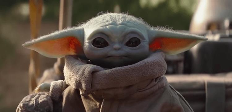 Baby Yoda in The Mandalorian op Disney+
