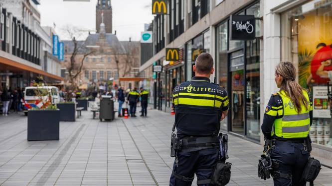 Man (22) die midden in drukke winkelstraat werd neergestoken overleden aan zijn verwondingen