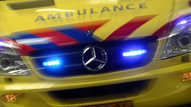 ‘Hoe hard mag een auto met zwaailicht en sirene rijden?’